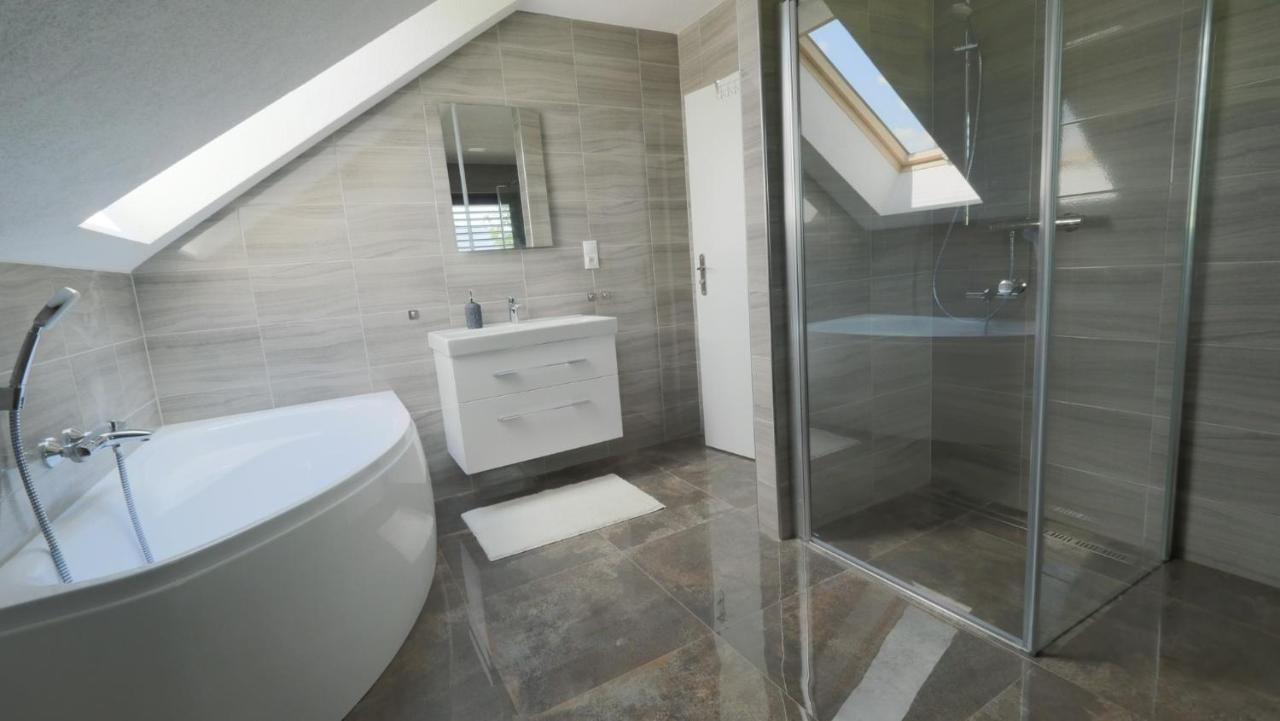 Apartmanovy Dom Ziar S Virivkou A Saunou Bagian luar foto