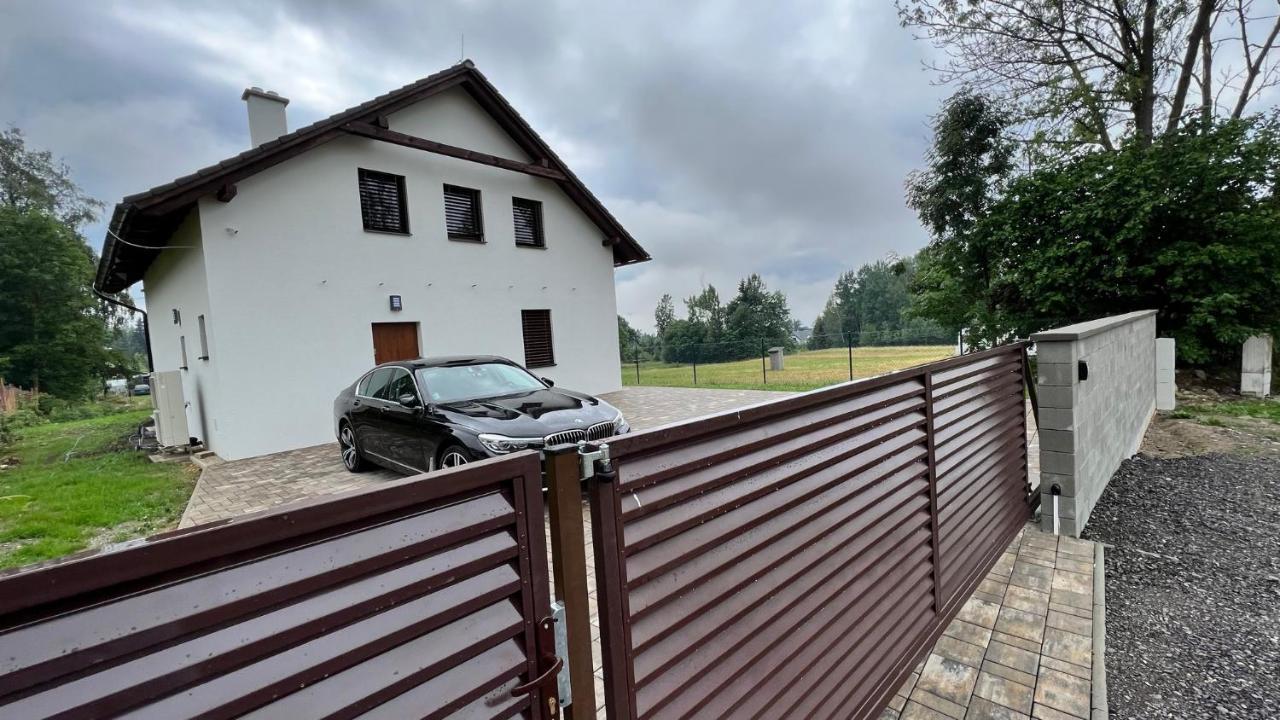 Apartmanovy Dom Ziar S Virivkou A Saunou Bagian luar foto