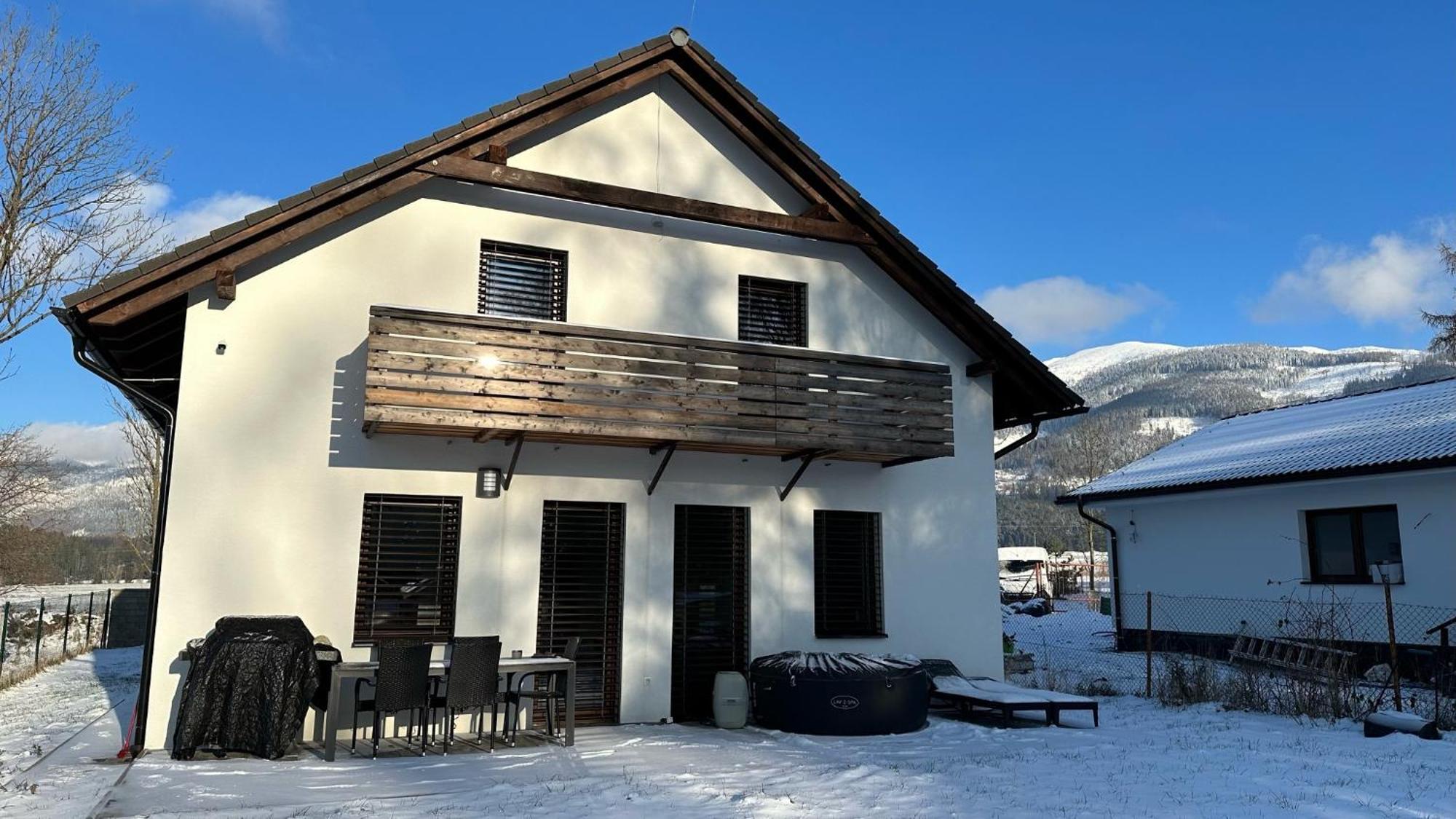 Apartmanovy Dom Ziar S Virivkou A Saunou Bagian luar foto
